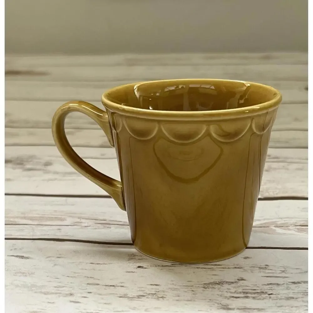 Homer Laughlin Coventry Scalloped CASTILIAN Mug Set of 4‎